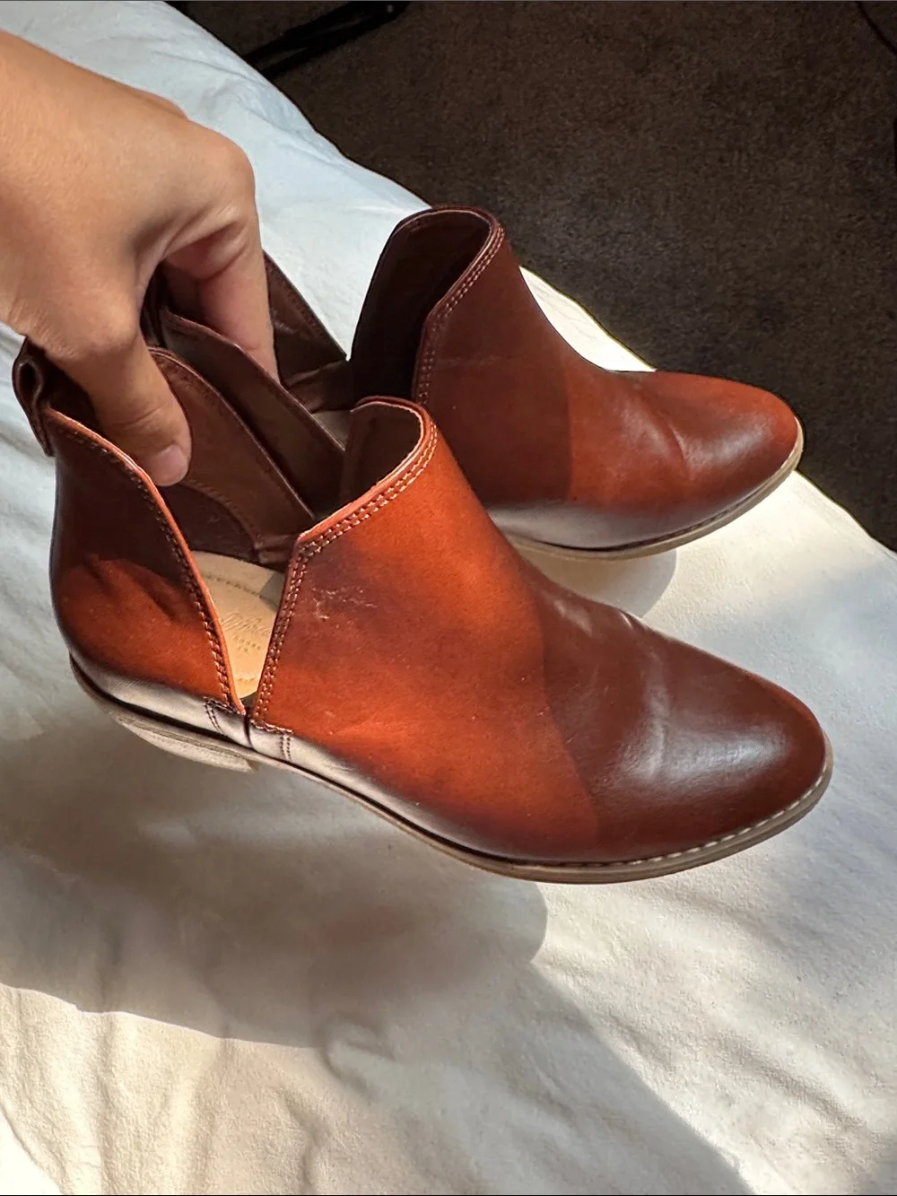 Universal Thread classic brown